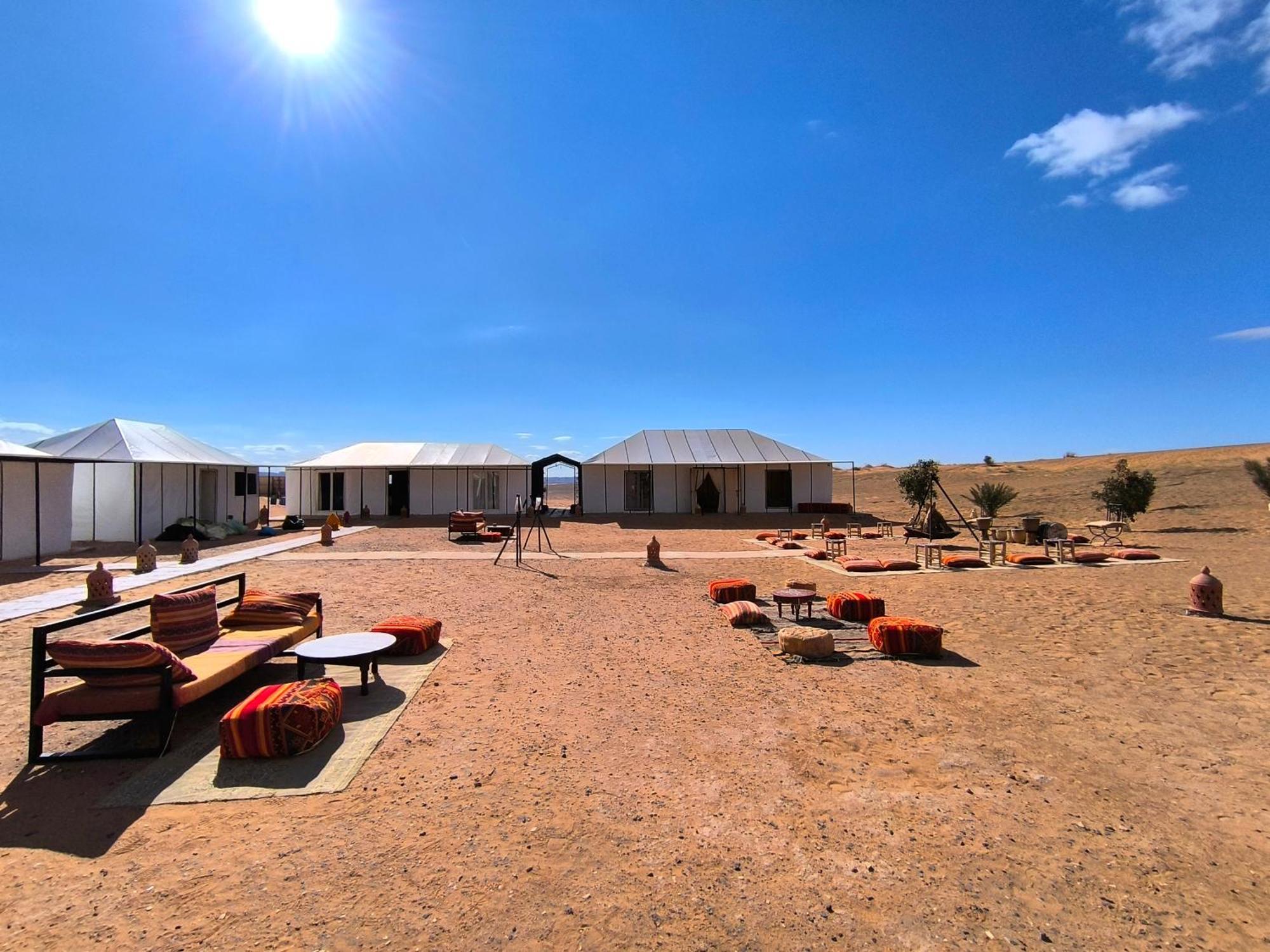 Luxury Bega Camp Hotel Merzouga Buitenkant foto