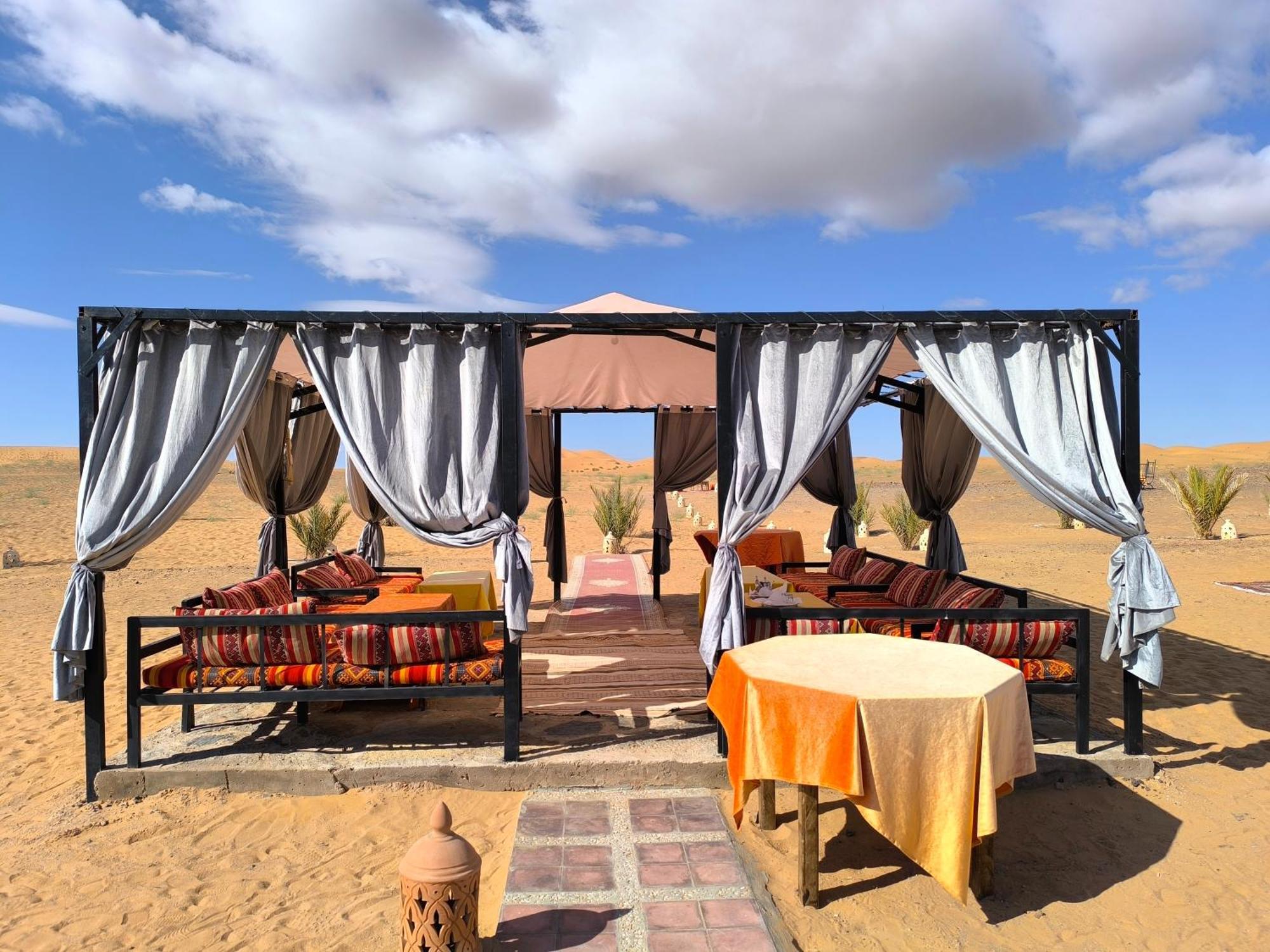 Luxury Bega Camp Hotel Merzouga Buitenkant foto