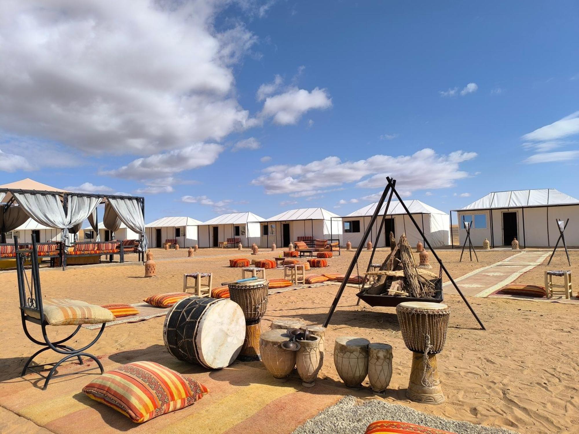 Luxury Bega Camp Hotel Merzouga Buitenkant foto